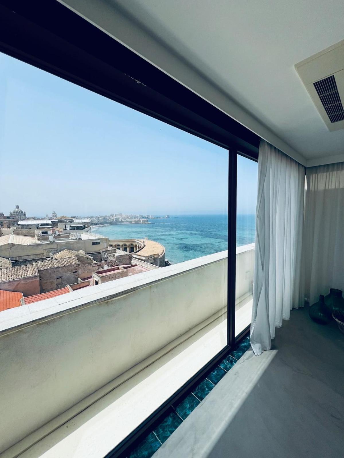 Attico Terrammare Apartamento Trapani Exterior foto